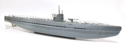 Lot 139 - Submarine Model