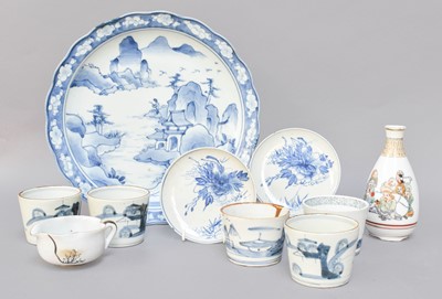 Lot 165 - A Set of Five Japanese Porcelain Ko-Imari...