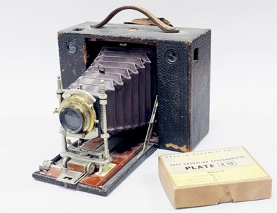 Lot 130 - Kodak Folding Box Camera