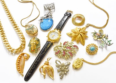 Lot 295 - A Quantity of Costume Jewellery, including...