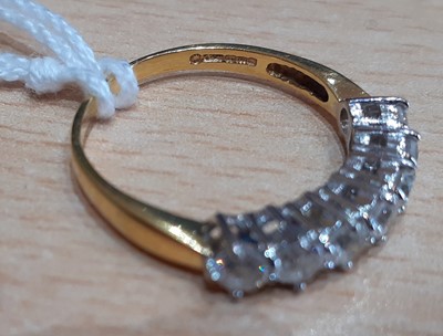 Lot 2099 - An 18 Carat Gold Diamond Seven Stone Ring the...