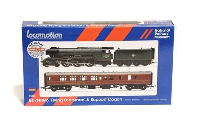 Lot 226 - Hornby (China) OO Gauge R3503 BR(NRM) Flying Scotsman Set