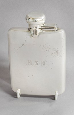 Lot 102 - A George V Silver Spirit-Flask, by A. and J....