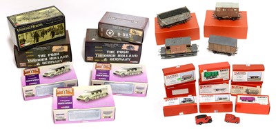 Lot 284 - Slaters O Gauge Constructed Kit Wagons