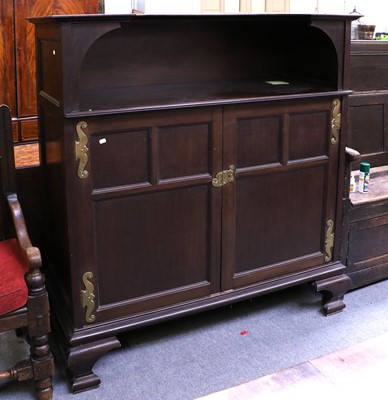 Lot 1263 - An Early 20th Century Mahogany Sideboard, with...