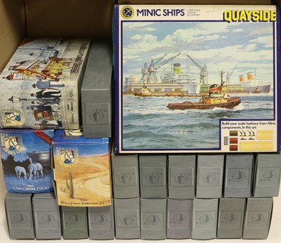 Lot 411 - Triang Minic Ships