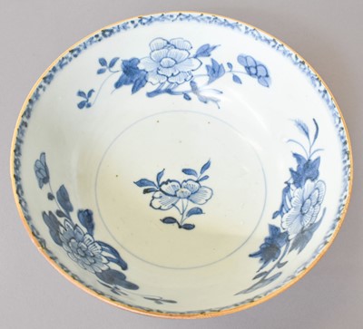 Lot 260 - A Chinese Porcelain Nanking Cargo Waste Bowl,...