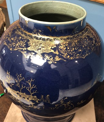 Lot 147 - A Chinese Porcelain Baluster Vase, Kangxi,...