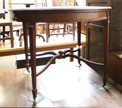 Lot 1114 - A Mahogany Centre Table, the moulded circular...