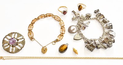 Lot 8 - A Quantity of Jewellery, including a gate link...