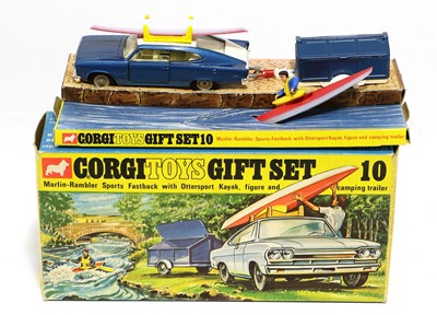 Lot 403 - Corgi Gift Set 10 Marlin Rambler With Ottersport Kayak