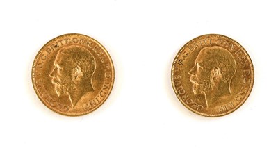 Lot 171 - 2 x George V, Sovereigns 1911, obv. bare head...