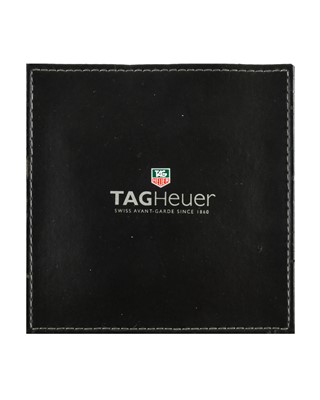 Lot 2189 - Tag Heuer: A Stainless Steel Calendar Centre...