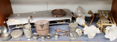 Lot 217 - Assorted Metalwares, to include Brass trivet,...