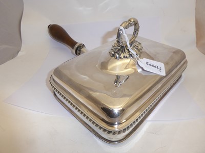 Lot 2268 - A George III or George IV Old Sheffield Plate Toasted Cheese-Dish