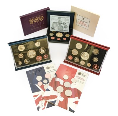 Lot 326 - 7 x Assorted UK Coin Sets, comprising: 1970...