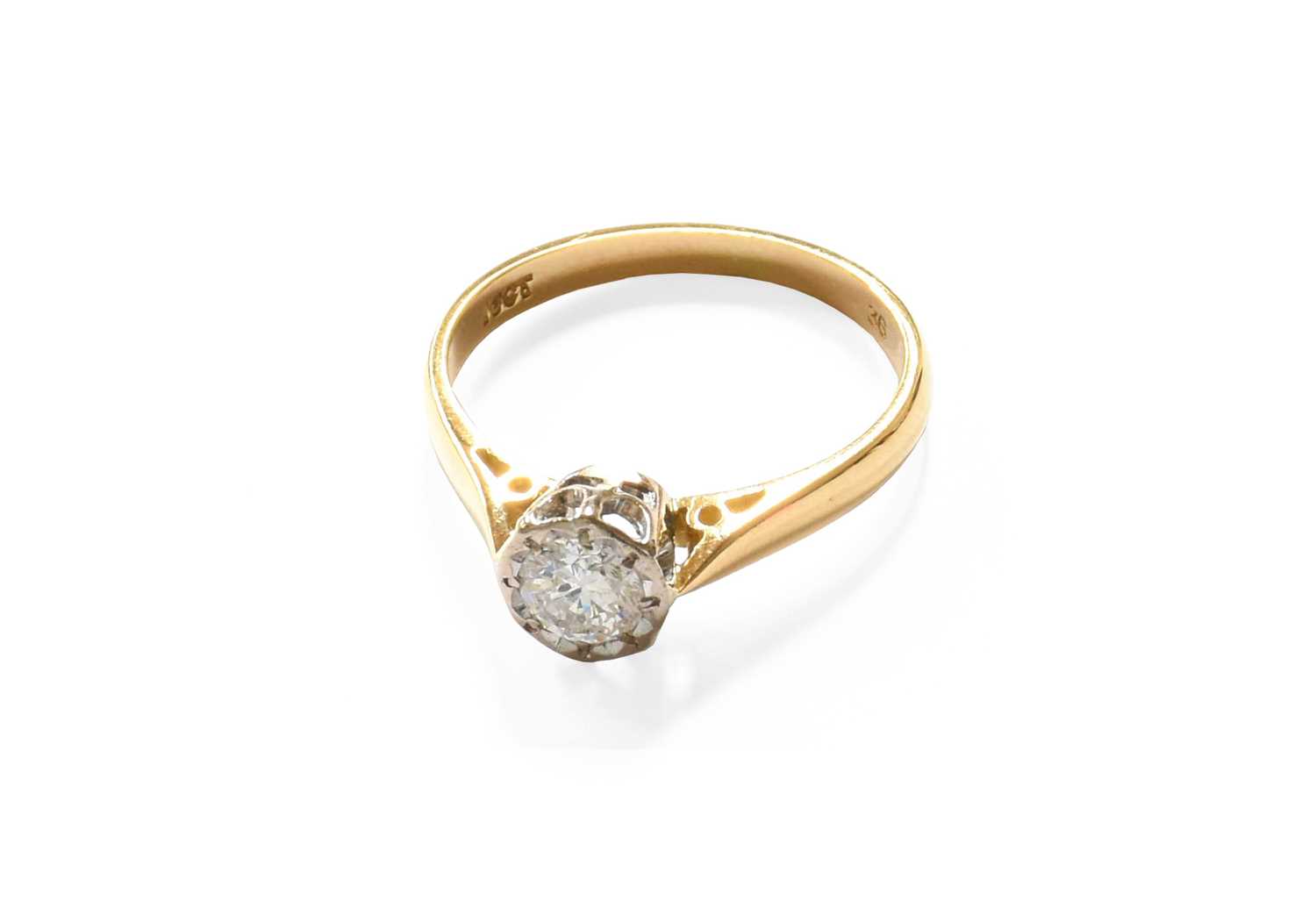 Lot 214 - A Diamond Solitaire Ring, the round brilliant...