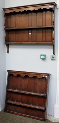 Lot 1223 - A 20th Century Oak Titchmarsh & Goodwin Style...