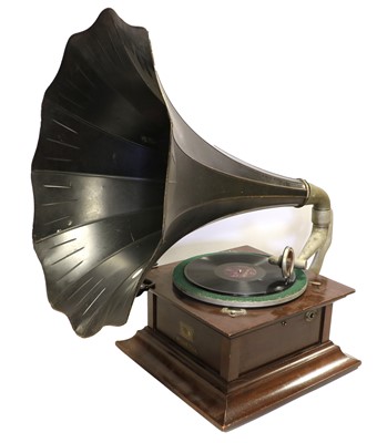 Lot 67 - A Good HMV Model 7/24 Horn Gramophone