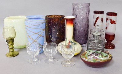 Lot 186 - A Collection of Studio Glass, including Vasart...