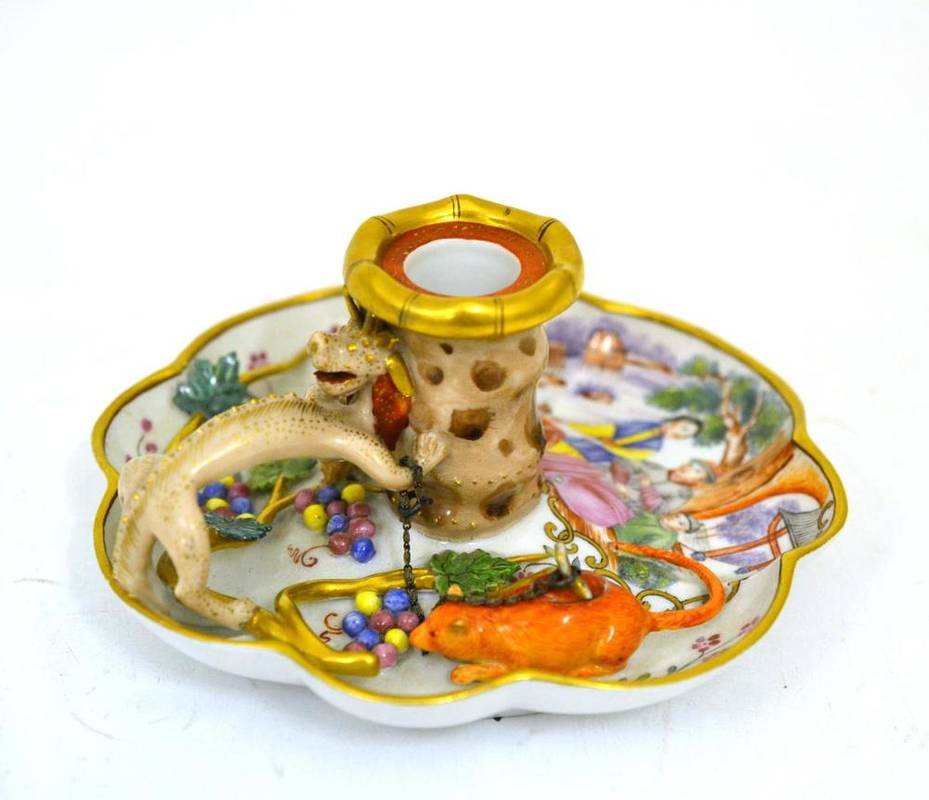 Lot 115 - A Meissen Porcelain Chamber Stick, late 19th century, in Chinese Export style, moulded and...