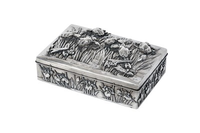 Lot 2253 - A Japanese Silver Jewellery-Box