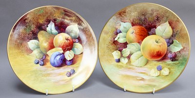 Lot 243 - A Pair of Royal Worcester Style Cabinet Plates,...