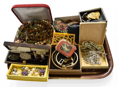 Lot 292 - A Quantity of Costume Jewellery, including...