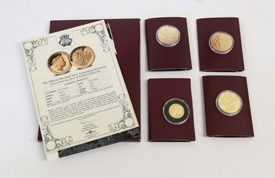 Lot 254 - 5 x Gibraltar, 9ct Gold Double Crowns (each...