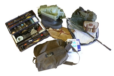 Lot 50 - A Collection of Various Fishing Items