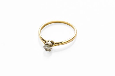 Lot 267 - A 9 Carat Gold Diamond Solitaire Ring, the...