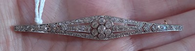 Lot 2218 - An Early 20th Century Diamond Bar Brooch the...