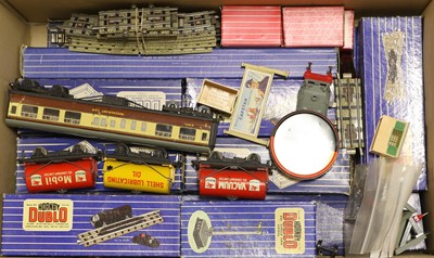 Lot 144 - Hornby Dublo 3-Rail Locomotive And Rolling Stock