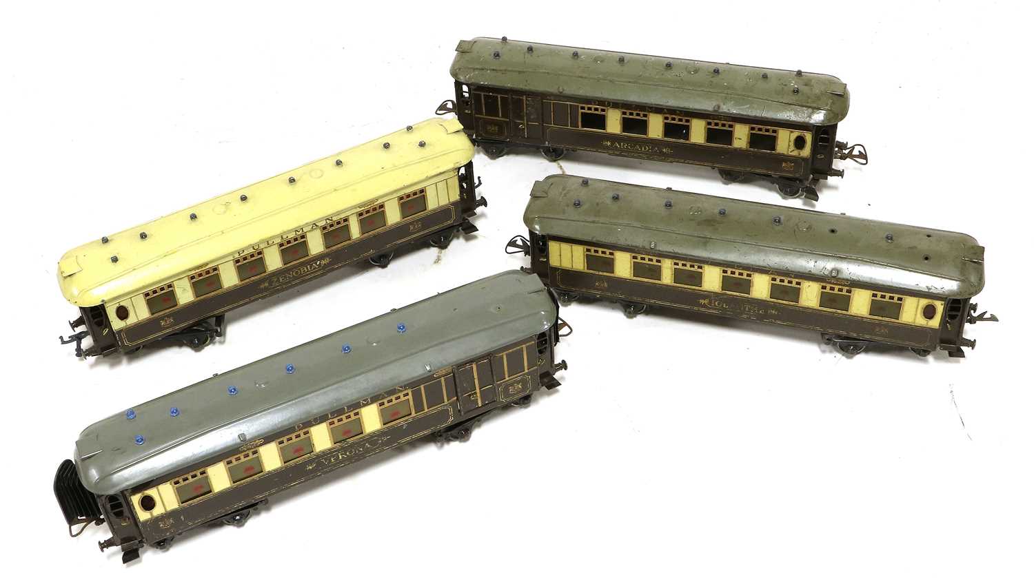 Lot 273 - Hornby O Gauge Pullman Coaches