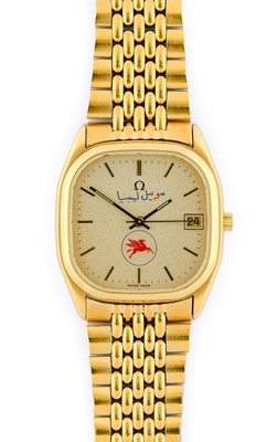 Lot 2311 - Omega: A Gold Plated Automatic Calendar Centre...