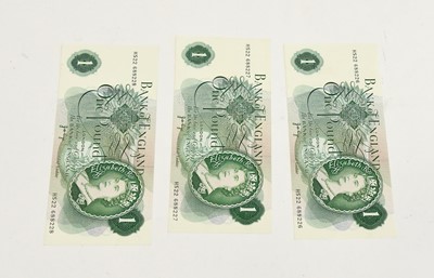 Lot 402 - Collection of English and World Banknotes,...