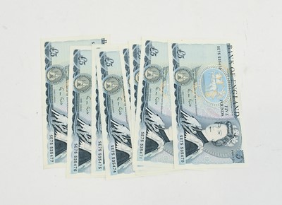 Lot 402 - Collection of English and World Banknotes,...