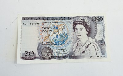 Lot 402 - Collection of English and World Banknotes,...