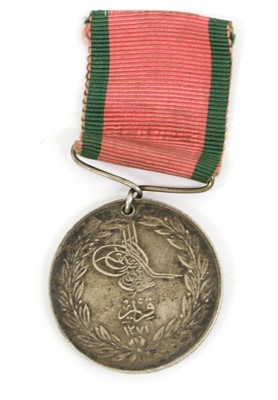 Lot 4 - A Turkish Crimea Medal, 1855, Sardinia issue,...
