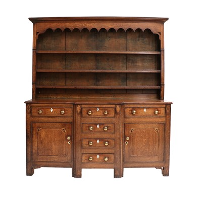 Lot 693 - A George III Oak and Mahogany Crossbanded...