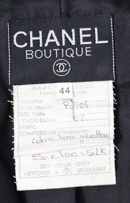 Lot 2076 - A Chanel Boutique Ladies Suit, comprising a...