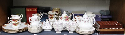 Lot 356 - A Royal Albert "Old Country Roses" Six Place...