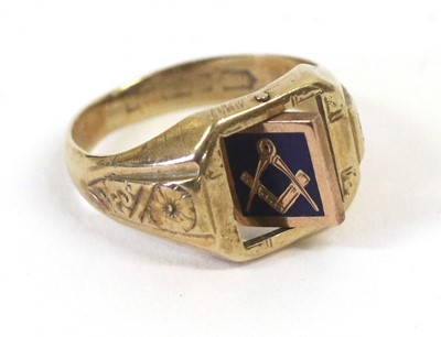 Lot 38 - A 9 Carat Gold and Enamel Masonic Signet Ring,...