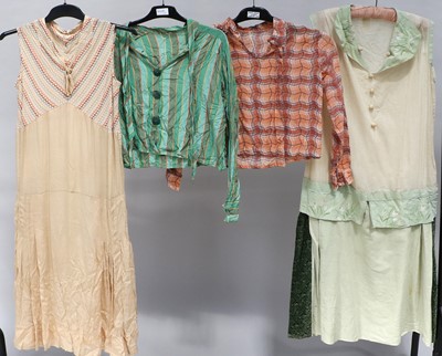 Lot 2021 - Circa 1920s Ladies Costume comprising a pale...
