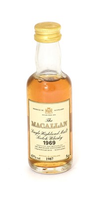 Lot 2238 - Macallan 1969 Single Highland Malt Scotch...