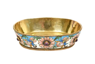 Lot 2259 - A Silver-Gilt 'Gem'-Set and Enamel Dish