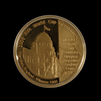Lot 276 - Guernsey, Gold £25 Coin 2006, (.917gold,...