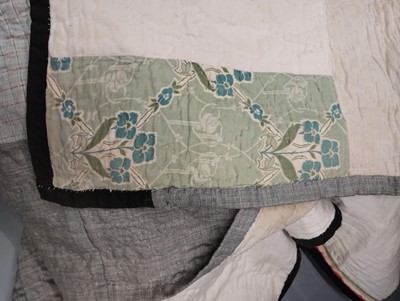 Lot 2187 - Early 20th Century Patchwork Quilt...