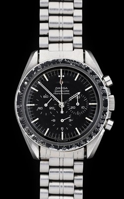 Lot 2179 - Omega: A Stainless Steel Pre-Moon Chronograph...