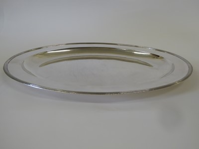 Lot 2200 - A George III Provincial Silver Meat-Dish